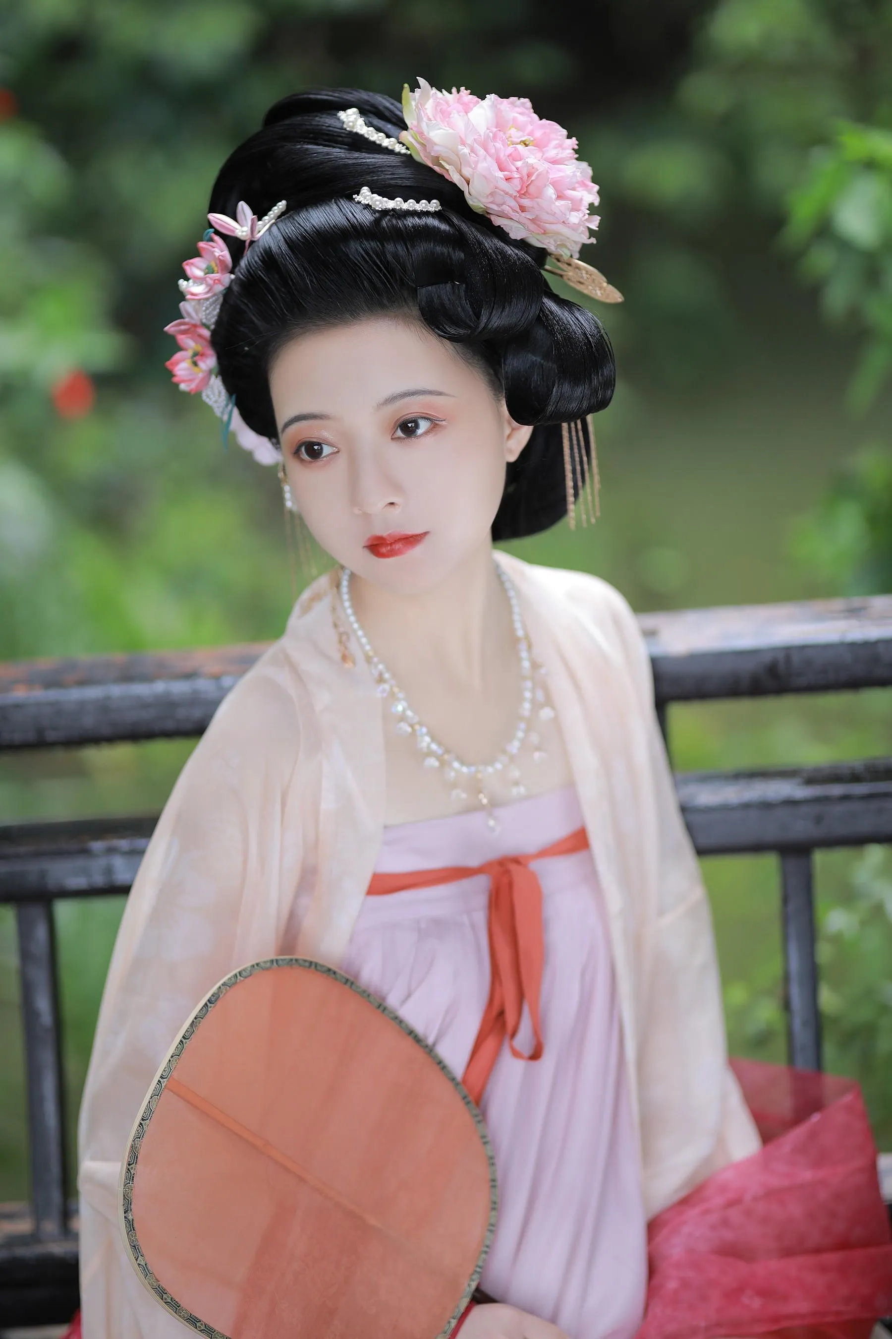 [YITUYU艺图语]2022.09.23 风月偏爱宴旧人 YunFleur [36P]插图8
